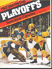 Pub 4462 - 1982 - Los Angeles Kings vs Vancouver Canucks NHL Program